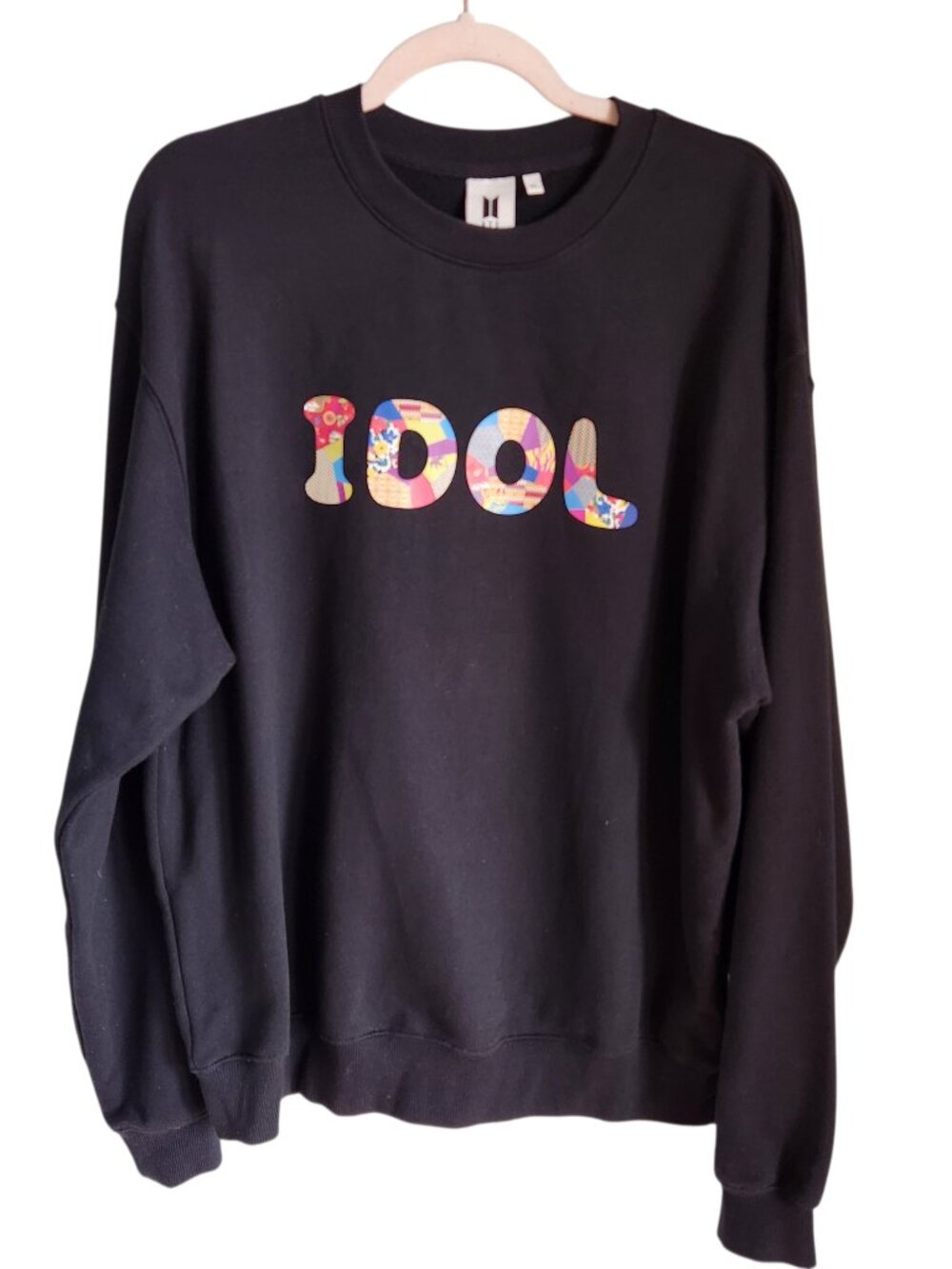 BTS KPOP Idol Sweatshirt XL Black Women's Crewneck Pullover Lounge Merch